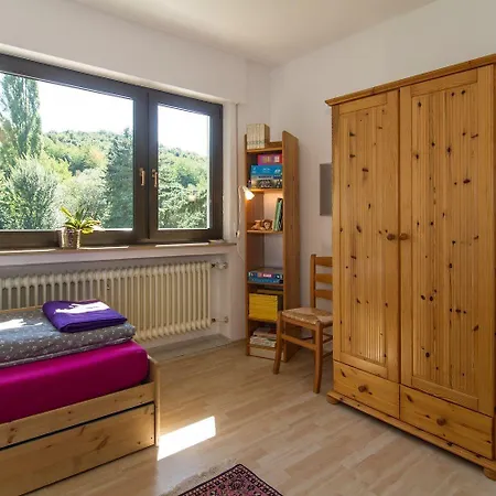 Hébergement de vacances Gemuetliches In Hasenfeld Mit Grossem Garten *